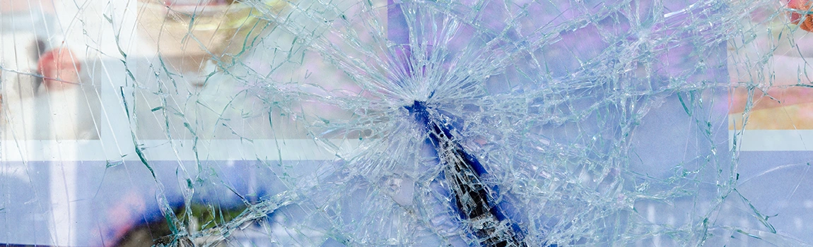 Window Broken Glass Repair in Central Oshawa