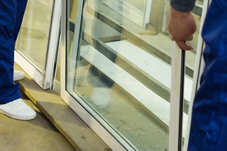 Commercial Glass Repair Technician in Harmony