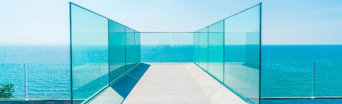 Customized Glass Pool Fence Repair Services in Samac